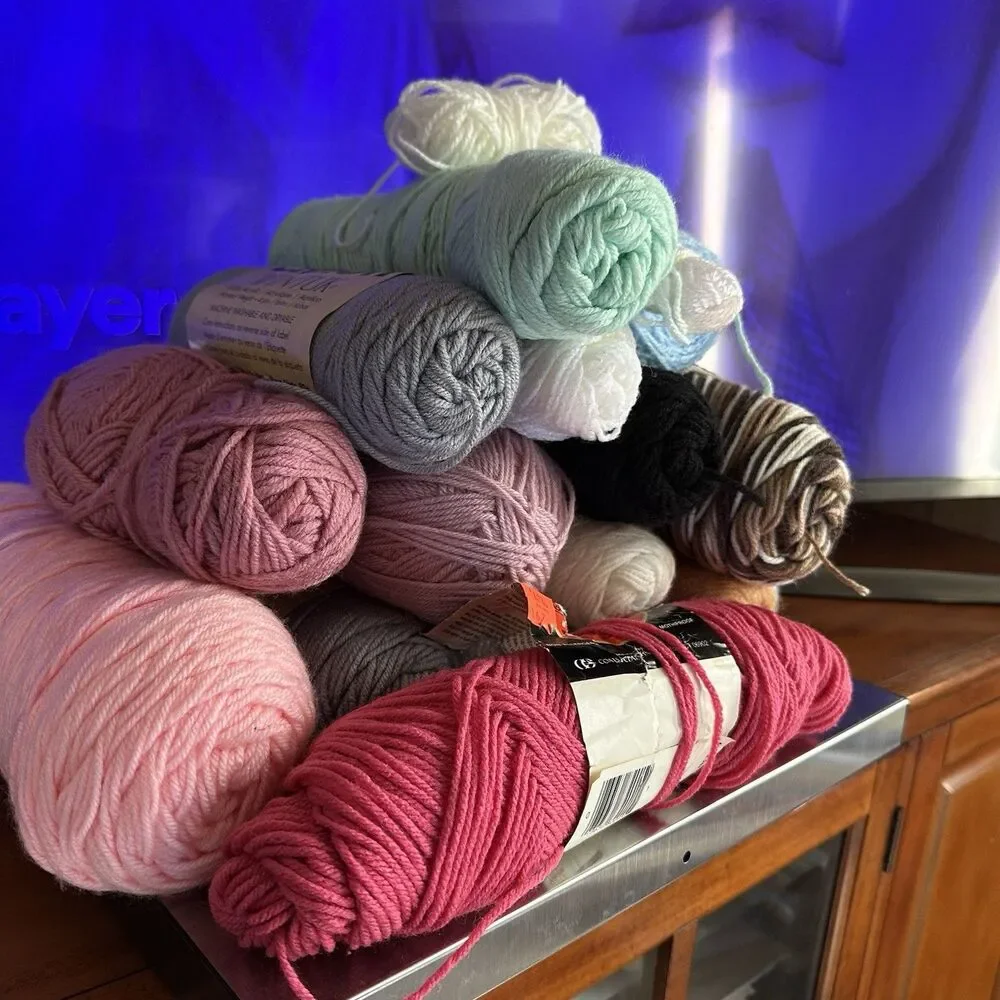 Huge Mixed‎ Lot Of Yarn 30 Skeins Various Brands Colors & Sizes Vintage & Modern